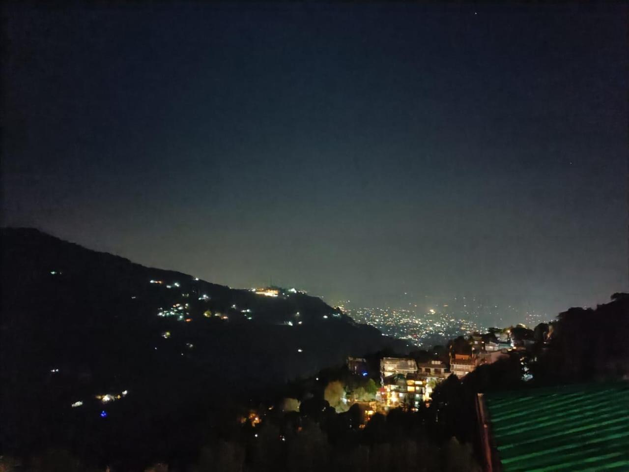 King Castle Mcleodganj-Centrally Heated And Air Cooled- Near Mall Road - Free Parking Dharamshala Exteriör bild